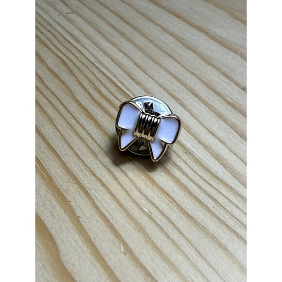 Womens Pink Enameled Gold Tone Bow Ribbon Pin - Picture 1 of 3